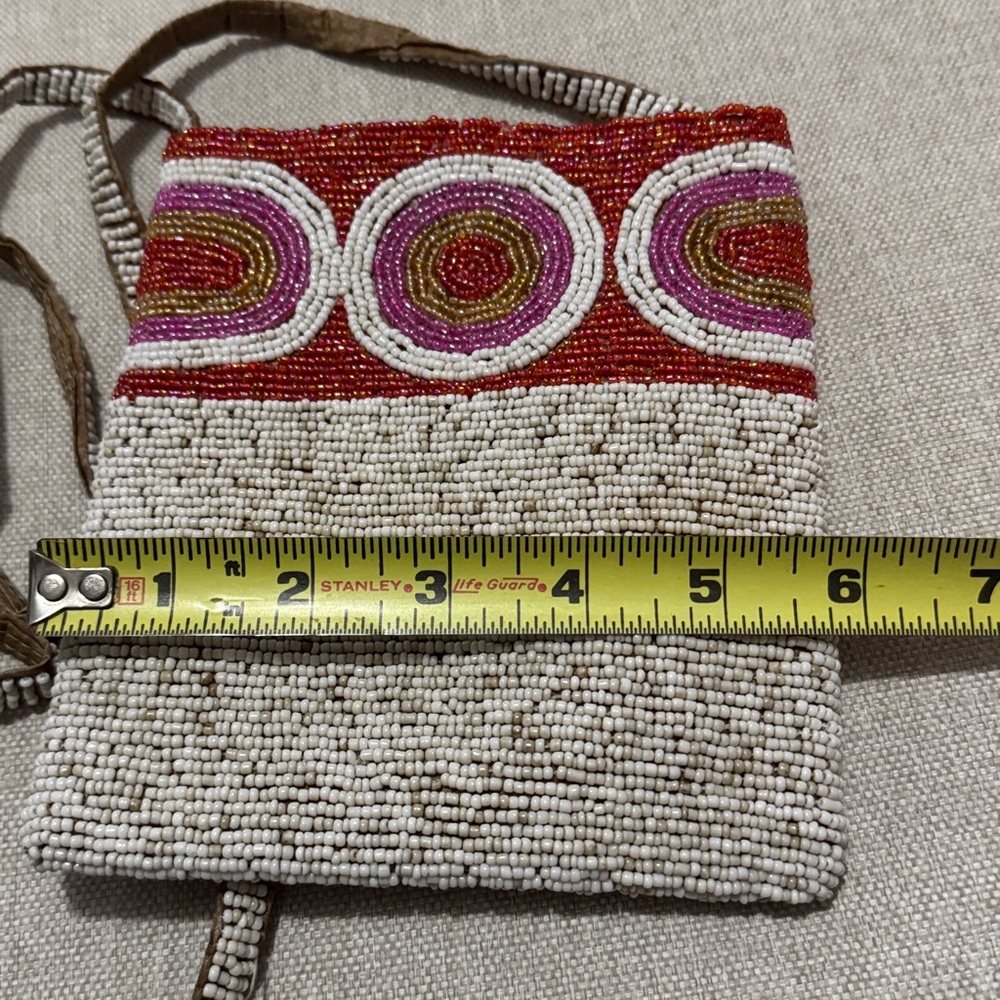 Beaded Mini Crossbody Bag-Seed Beads-Red/Pink/White-ZipTop-GUC - Picture 6 of 17